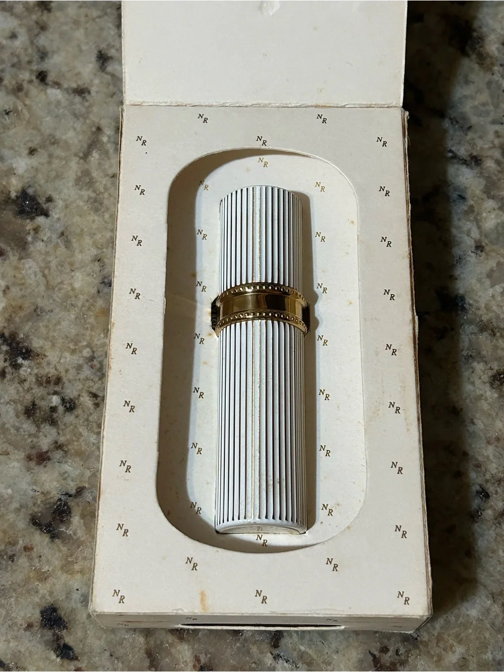 Vintage Nina Ricci White and Gold Ribbed empty bottle purse atomizer